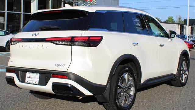 2025 INFINITI QX60 Luxe