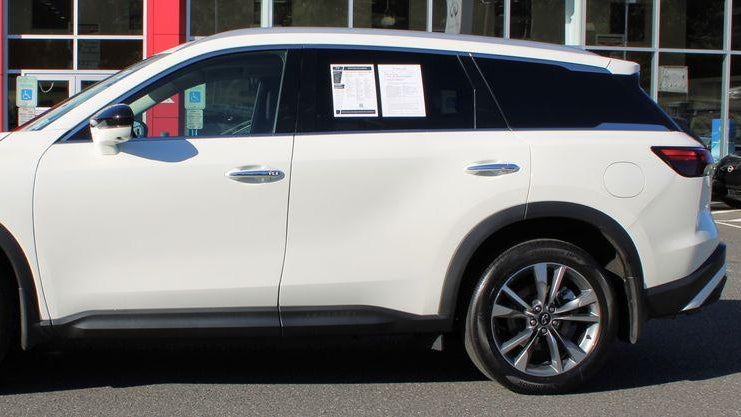 2025 INFINITI QX60 Luxe