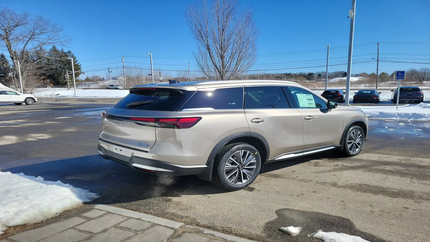 2026 INFINITI QX60 Luxe