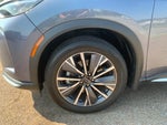 2026 QX60 Thumbnail 35