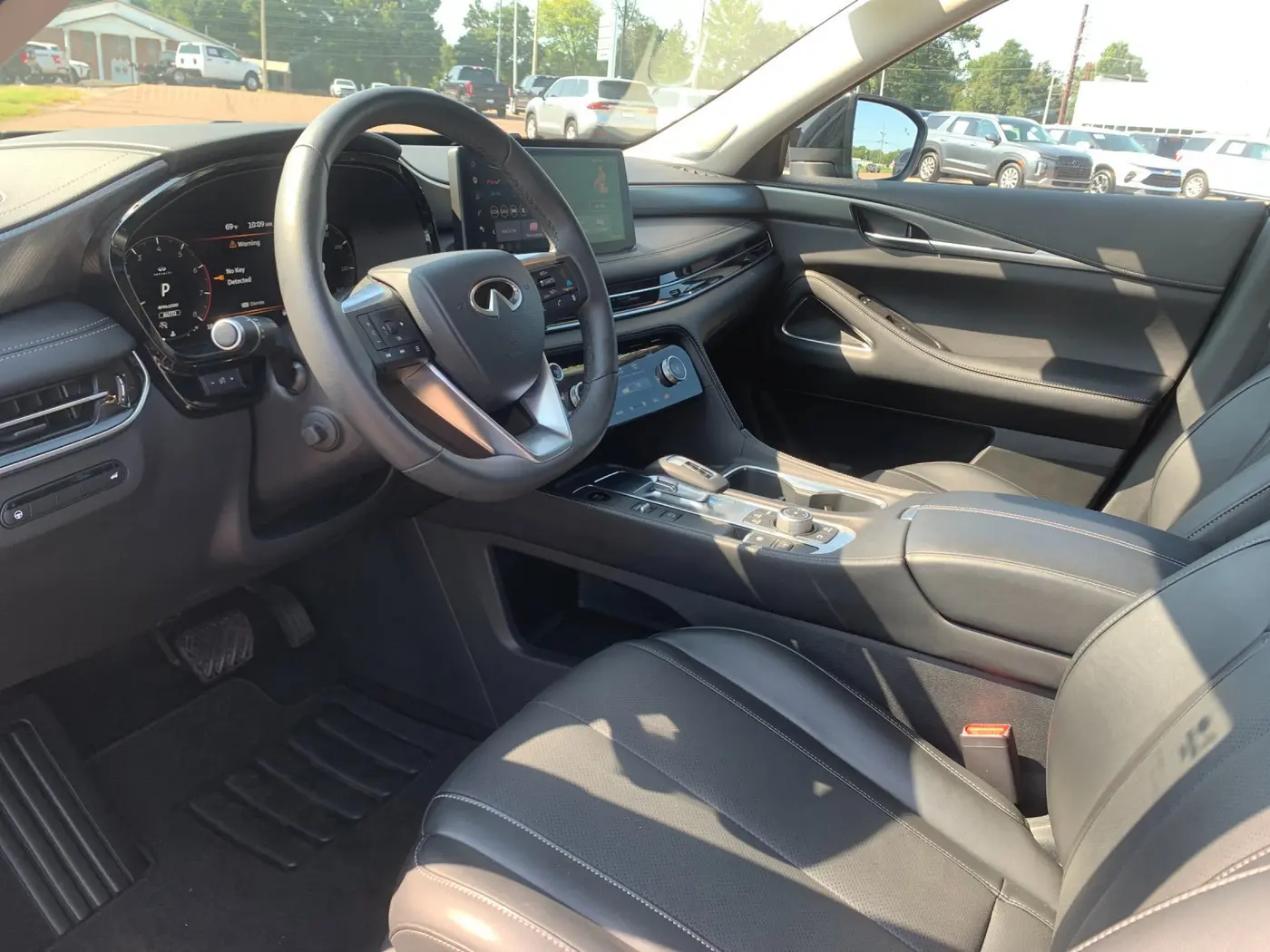 2026 INFINITI QX60 - $42,775