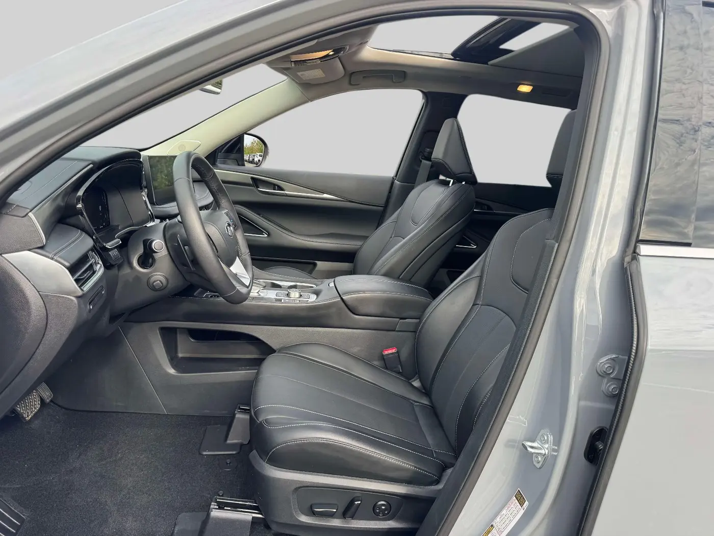 2026 INFINITI QX60 - $42,990