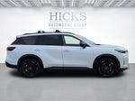 2026 QX60 Thumbnail 4