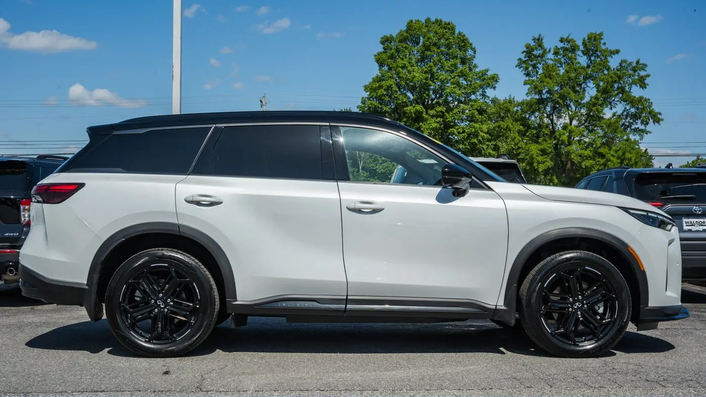 2026 INFINITI QX60 Sport