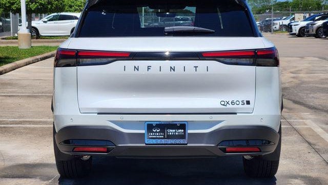 2026 INFINITI QX60 Sport