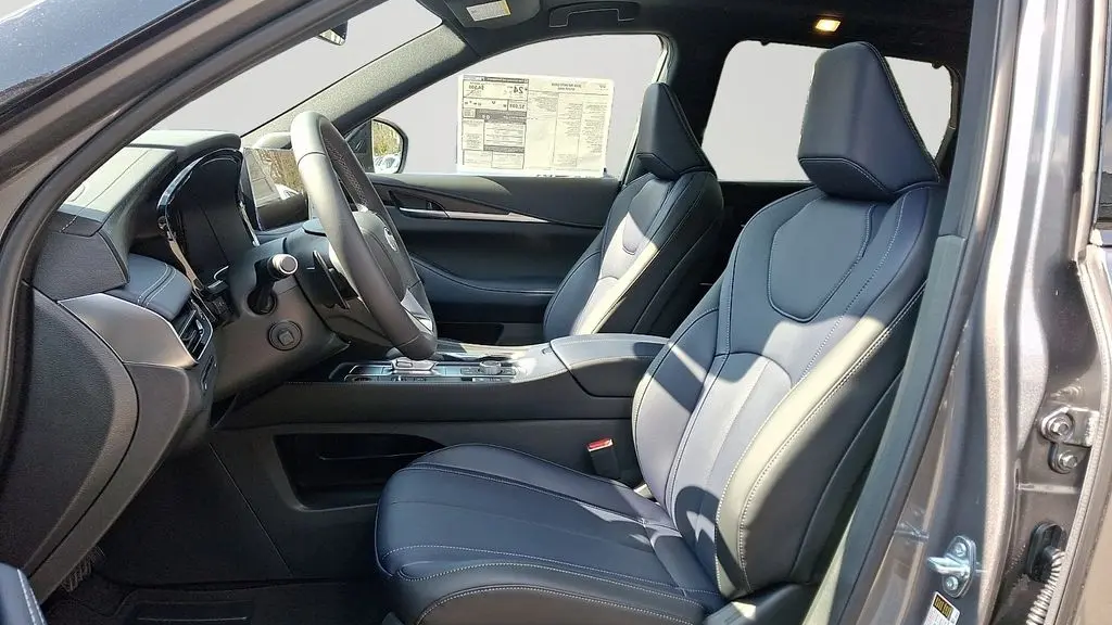 2026 INFINITI QX60 Sport