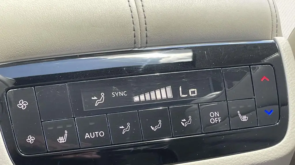 2025 INFINITI QX60 Sensory