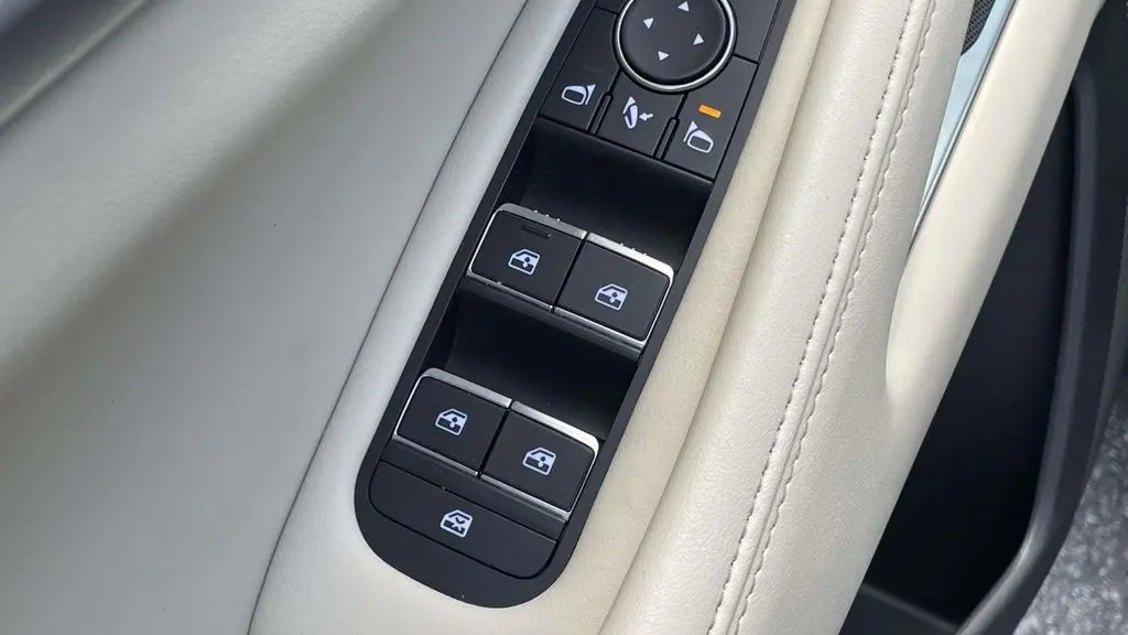 2025 INFINITI QX60 Sensory