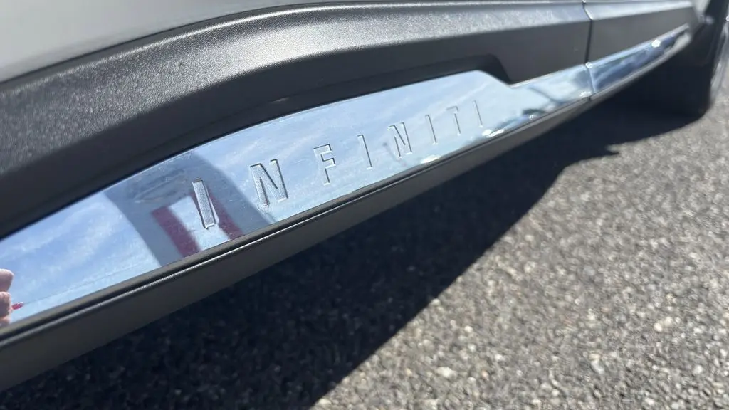 2025 INFINITI QX60 Sensory