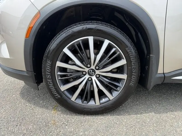 2025 INFINITI QX60 - $49,995