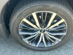 2025 QX60 Thumbnail 32