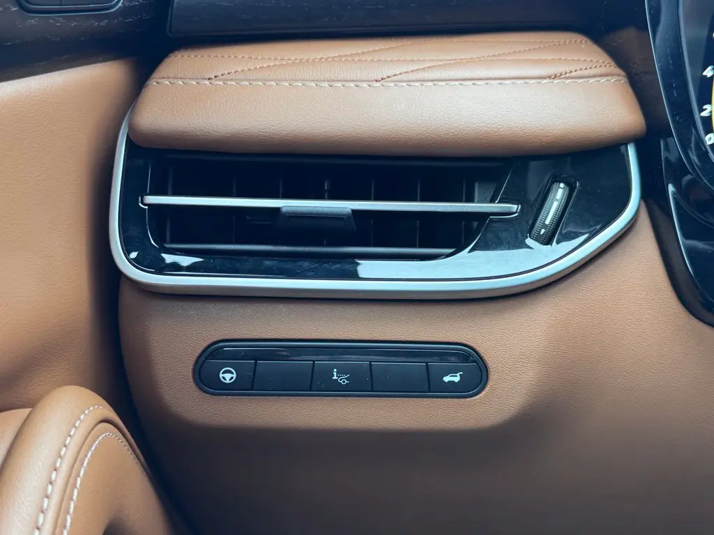 2026 INFINITI QX60 - $57,000