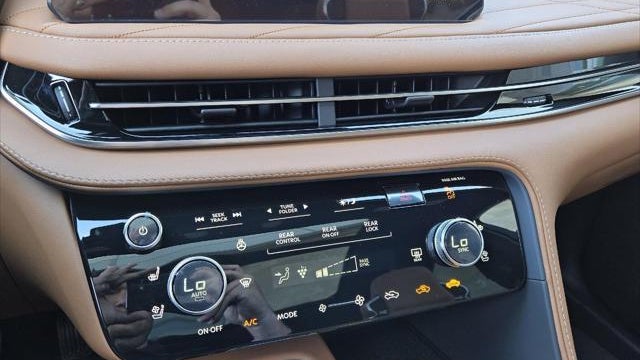 2027 INFINITI QX60 Autograph