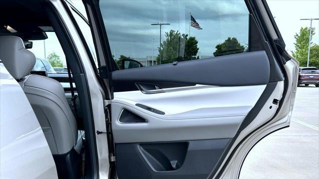 2027 INFINITI QX60 Autograph