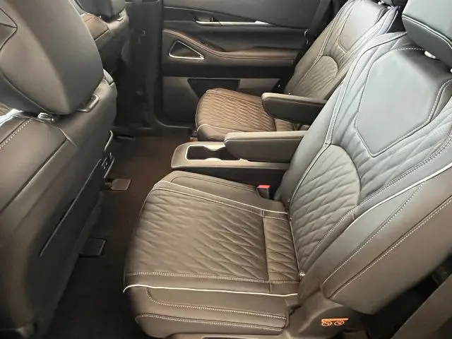 2027 INFINITI QX60 - $63,900