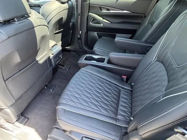 2027 INFINITI QX60 - $63,900
