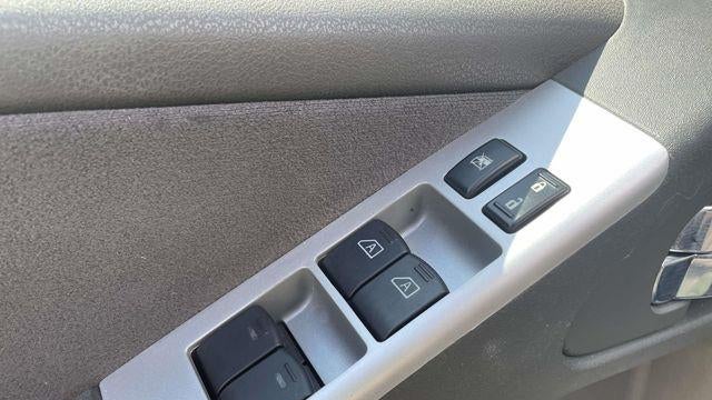 2012 Nissan Pathfinder S
