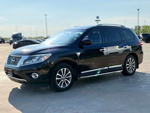 2015 Nissan Pathfinder - $11,455