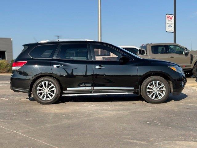 2015 Nissan Pathfinder - $11,455