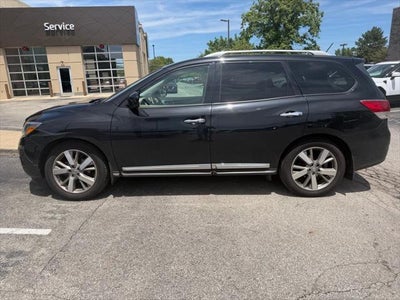 2016 Nissan Pathfinder 4X4 Platinum 4DR SUV