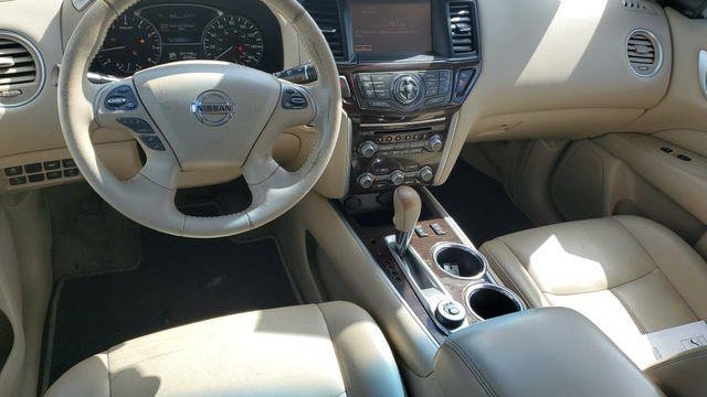 2015 Nissan Pathfinder S
