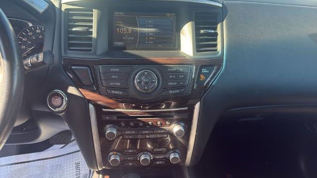 2014 Nissan Pathfinder S