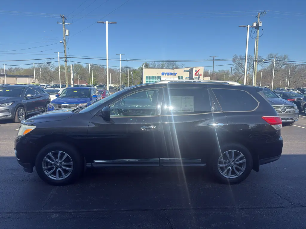 2014 Nissan Pathfinder - $7,995