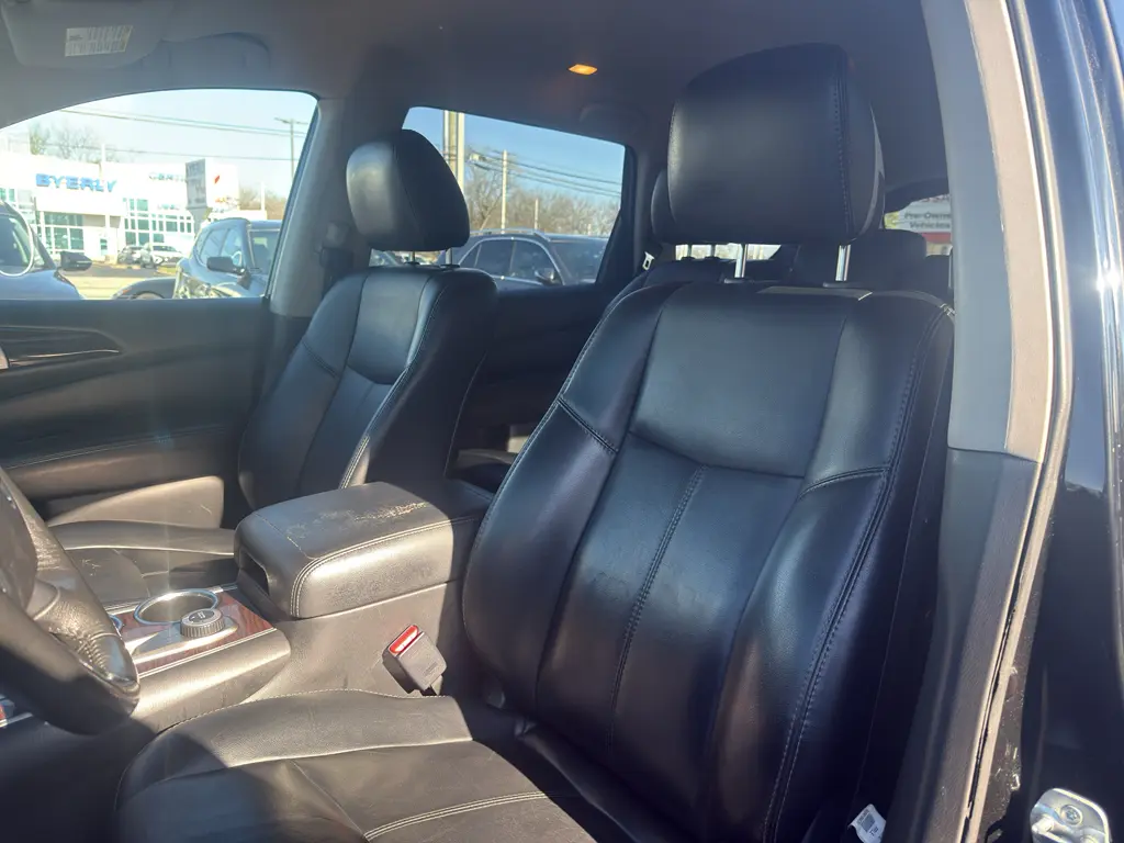 2014 Nissan Pathfinder - $7,995