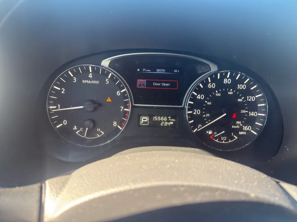 2014 Nissan Pathfinder - $7,995