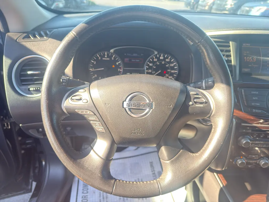 2014 Nissan Pathfinder - $7,995