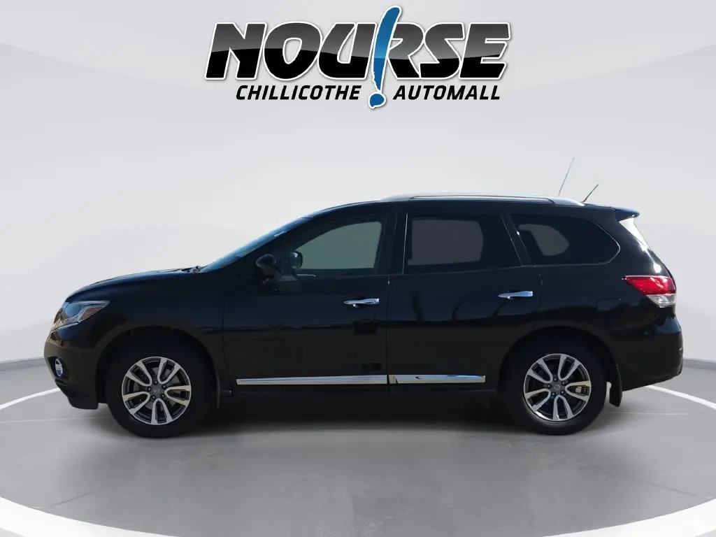 2015 Nissan Pathfinder - $10,090