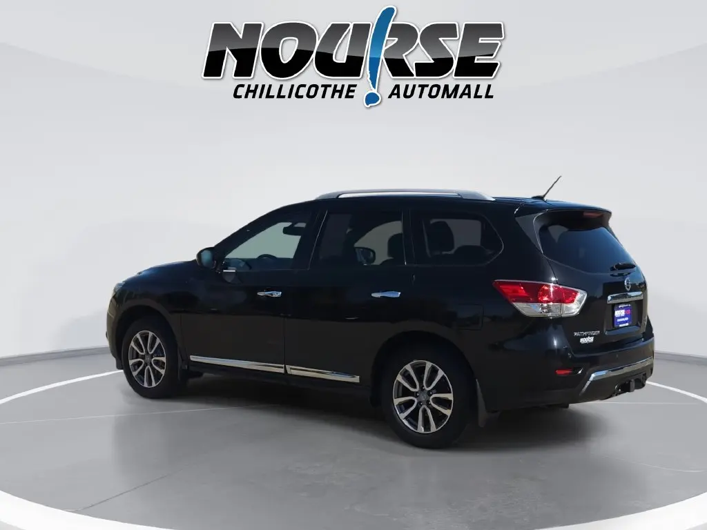 2015 Nissan Pathfinder - $10,090