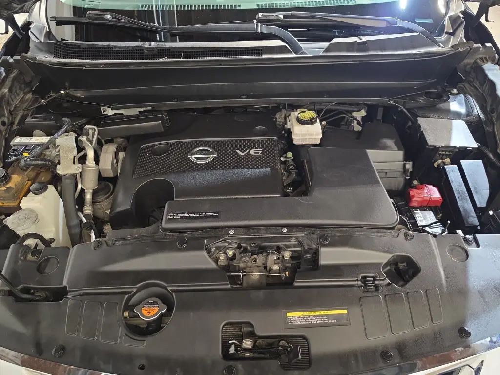 2015 Nissan Pathfinder - $10,090