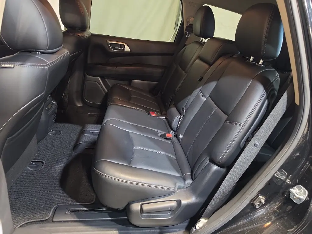 2015 Nissan Pathfinder - $10,090