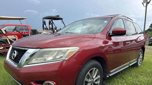 2014 Nissan Pathfinder S