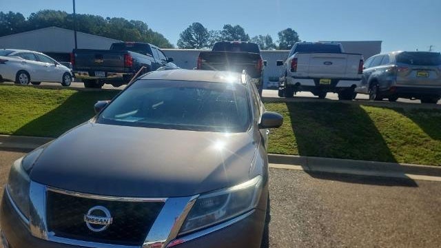 2014 Nissan Pathfinder S