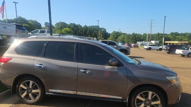 2014 Nissan Pathfinder S
