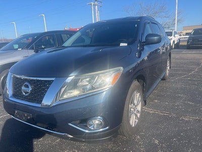 Photo of a 2015 Nissan Pathfinder SV 4DR SUV for sale