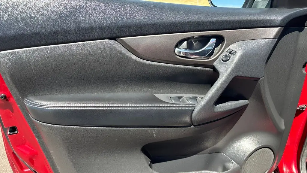 2014 Nissan Rogue S