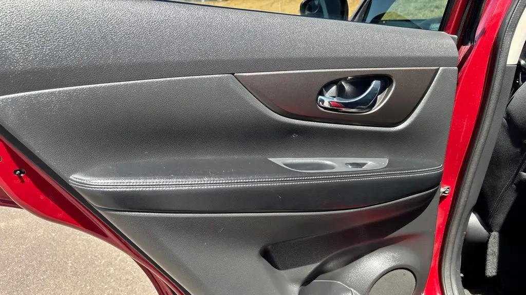 2014 Nissan Rogue S