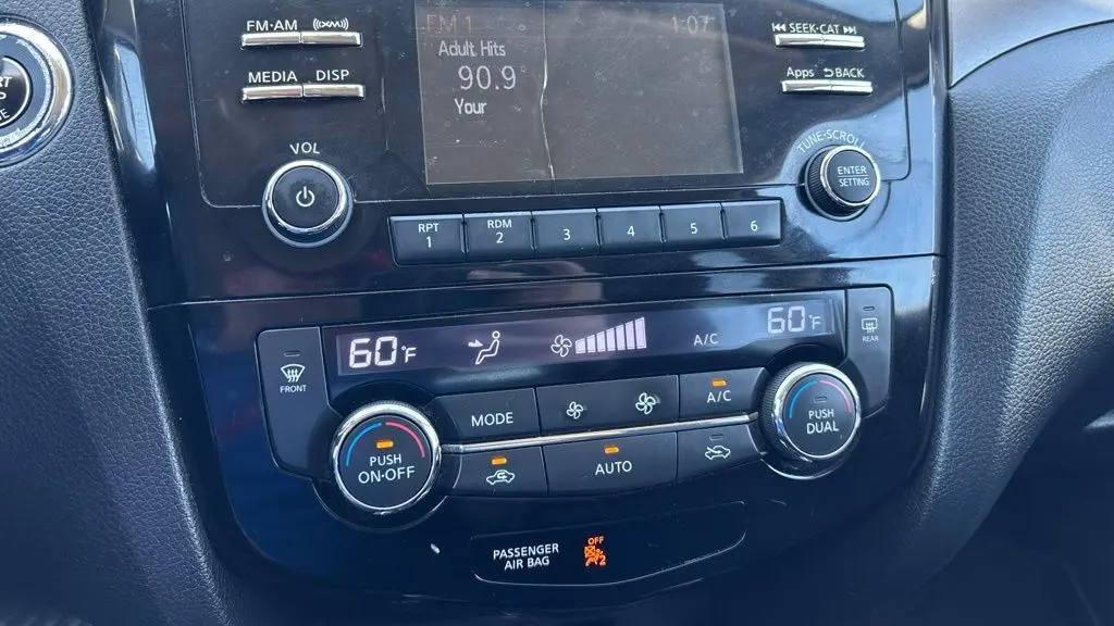 2014 Nissan Rogue S