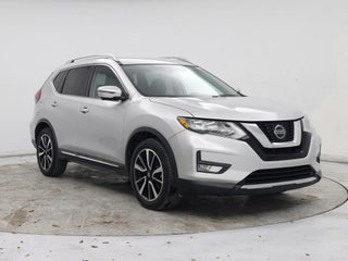 2019 Nissan Rogue with Brilliant Silver Metallic Exterior