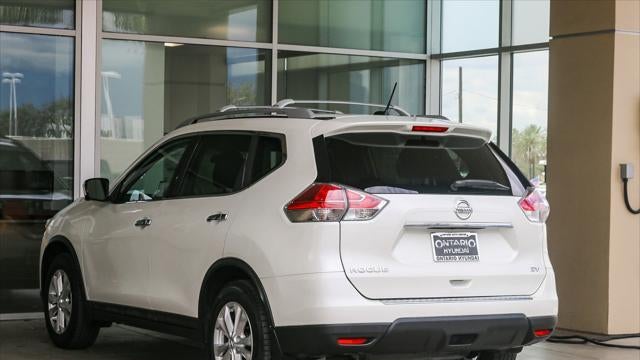 2016 Nissan Rogue SV