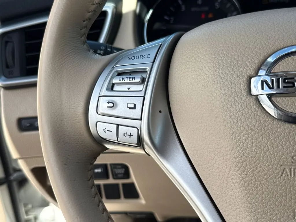 2014 Nissan Rogue - $10,900