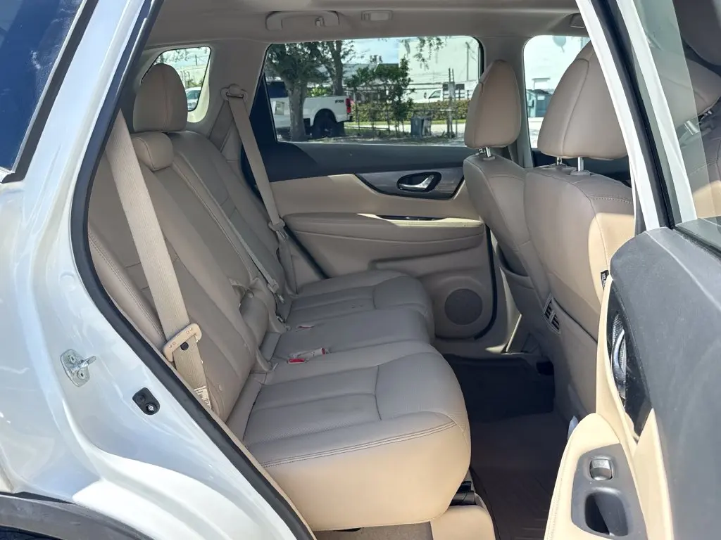 2014 Nissan Rogue - $10,900