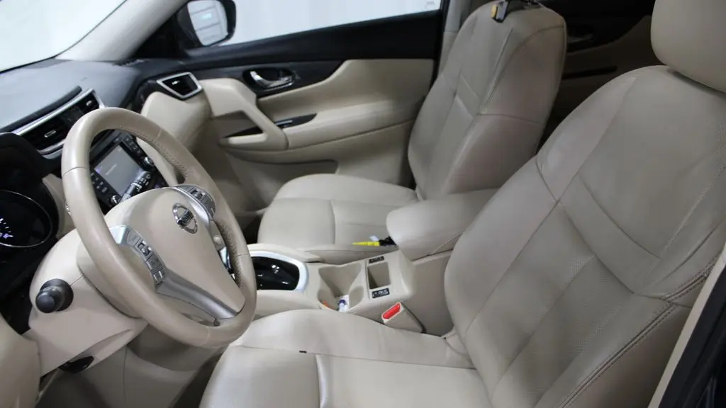 2015 Nissan Rogue S