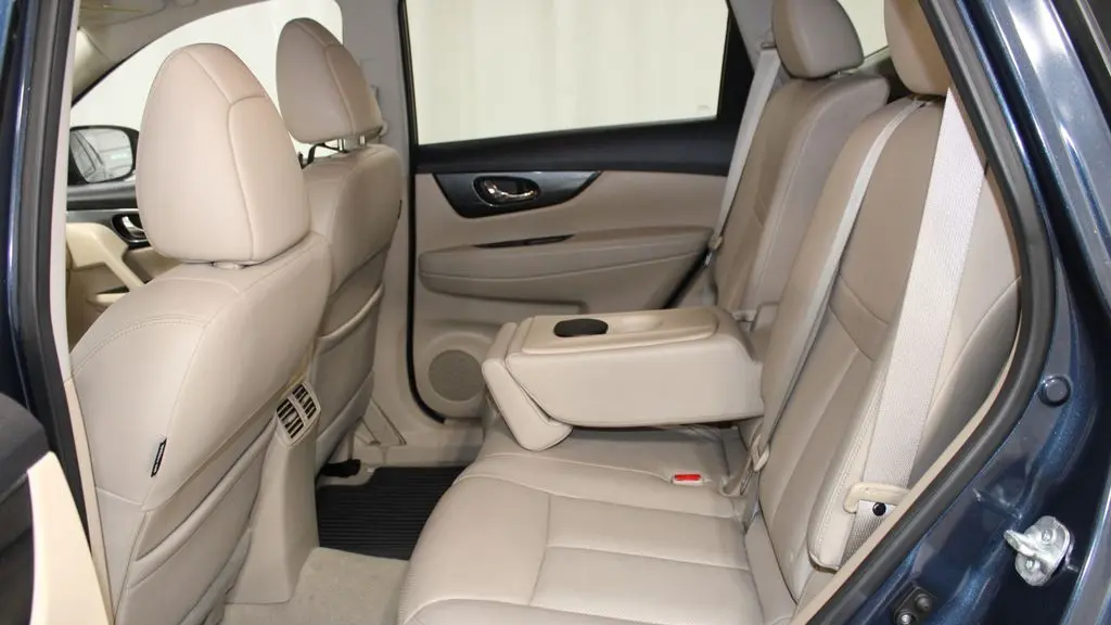 2015 Nissan Rogue S