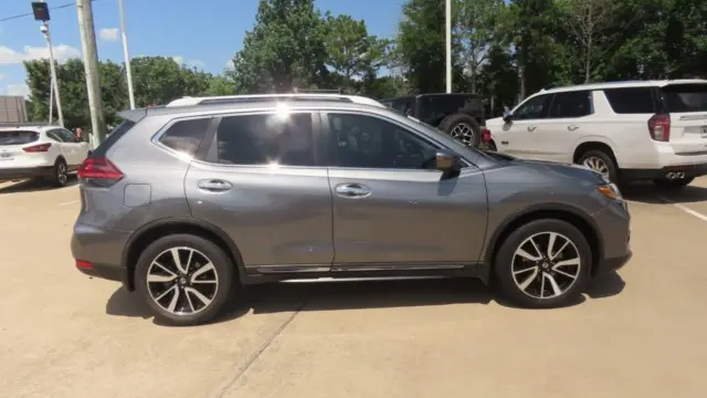2020 Nissan Rogue S