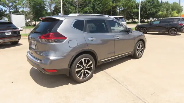 2020 Nissan Rogue S