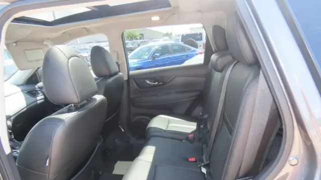 2020 Nissan Rogue S